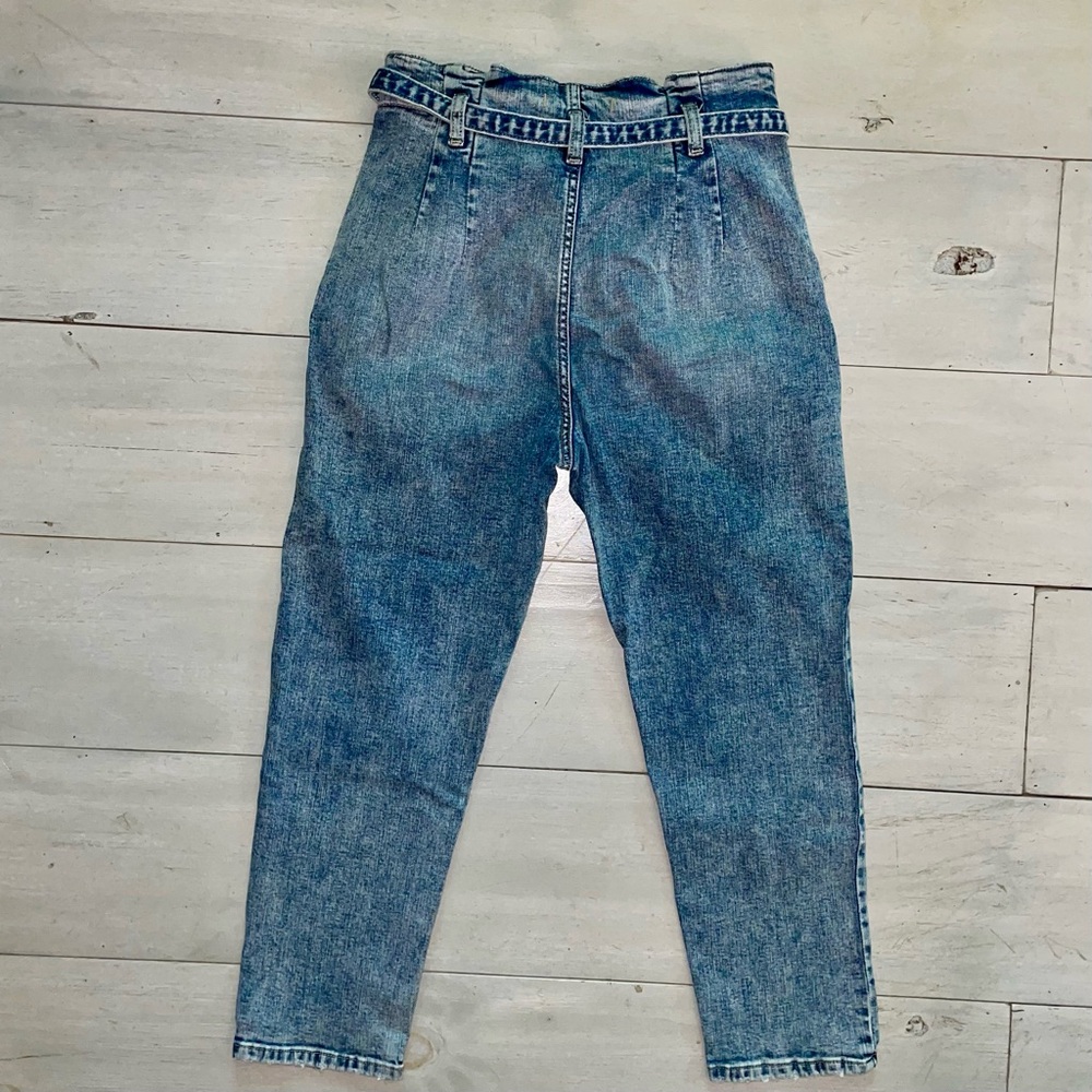 Eunina Women’s Toni Super High Rise Mom Jean Crop Barrel Leg Med Wash Tie Size 9 - Picture 3 of 9